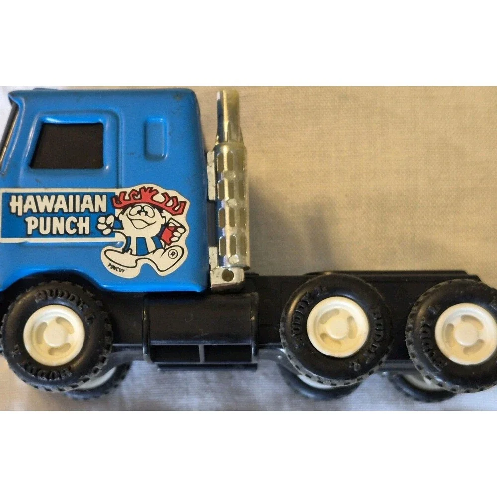 Vintage 1970s Lot Of 2 Buddy L Trucks Hawaiian Punch & Police Tow Truck Metal